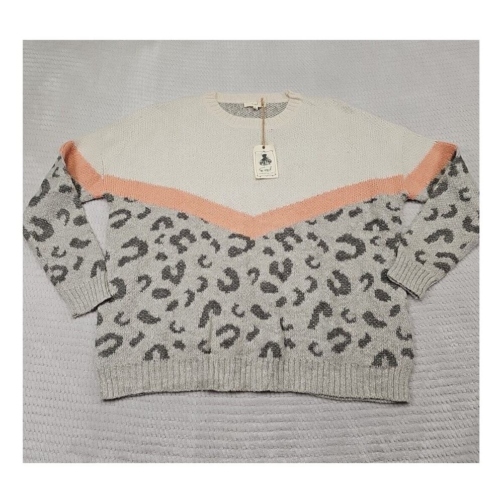 Easel Sweater Womens Small Oversized Animal Print Crew New